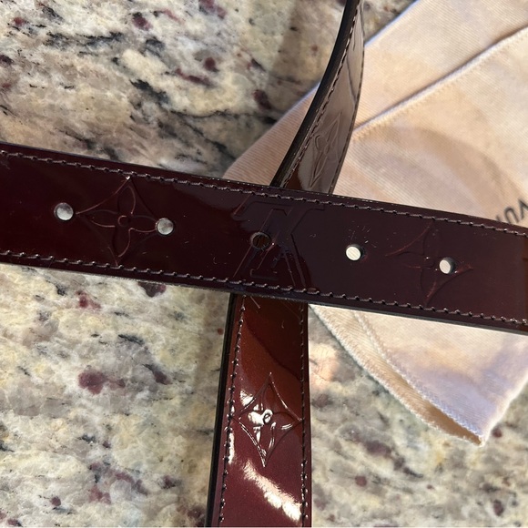 LOUIS VUITTON VERNIS INITIAL BELT - Picture 7 of 13